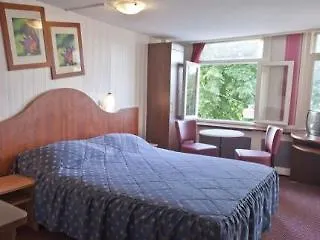 **  Hotel Monopole Amsterdam Nederland