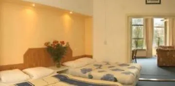 Hotel Monopole Amsterdam 2*,